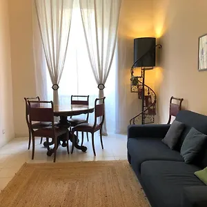  Apartment Domus Ottavia In